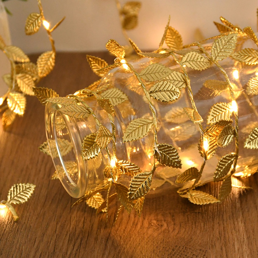 أضواء زينة على شكل أوراق ذهبية - مراجعة Outdoor Power For Christmas Lights وسعره