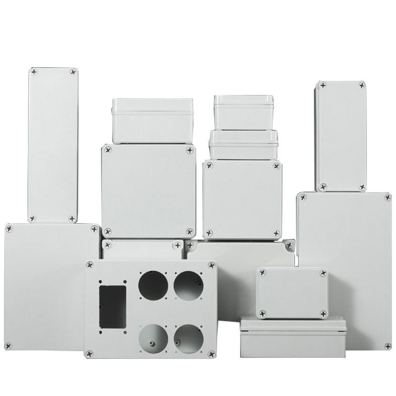 صندوق توصيل بلاستيكي مقاوم للم - مراجعة Outdoor Power Junction Box وسعره